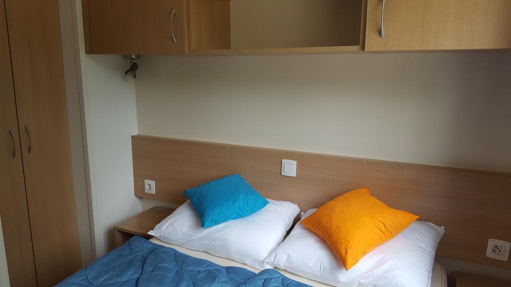 Adriacamp Mobile Homes Rosepineta โรซาปิเนตา ภายนอก รูปภาพ
