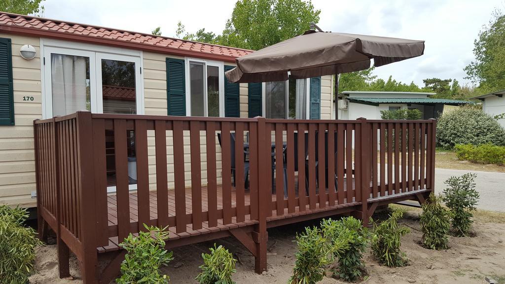 Adriacamp Mobile Homes Rosepineta โรซาปิเนตา ภายนอก รูปภาพ